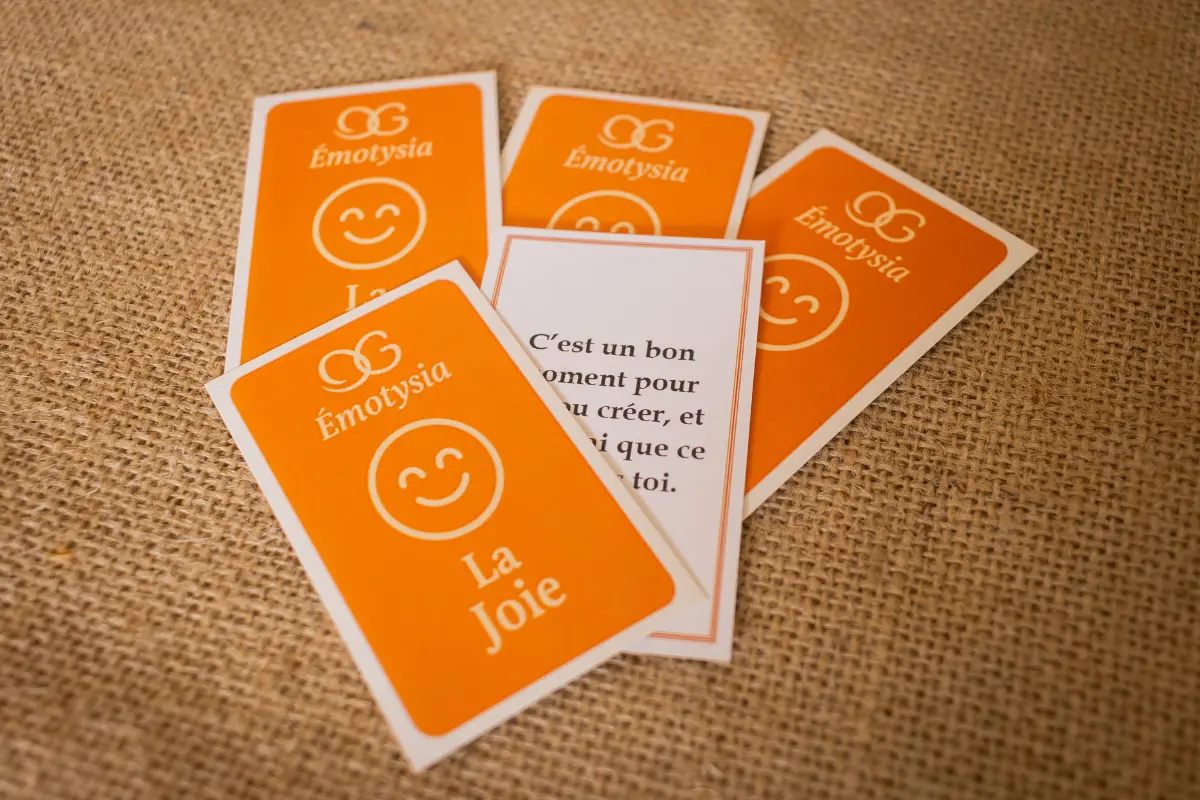 Émo-cartes Ado : Jeu de cartes émotions pour communiquer sans clash – Je veux mieux communiquer avec mon adolescent.e