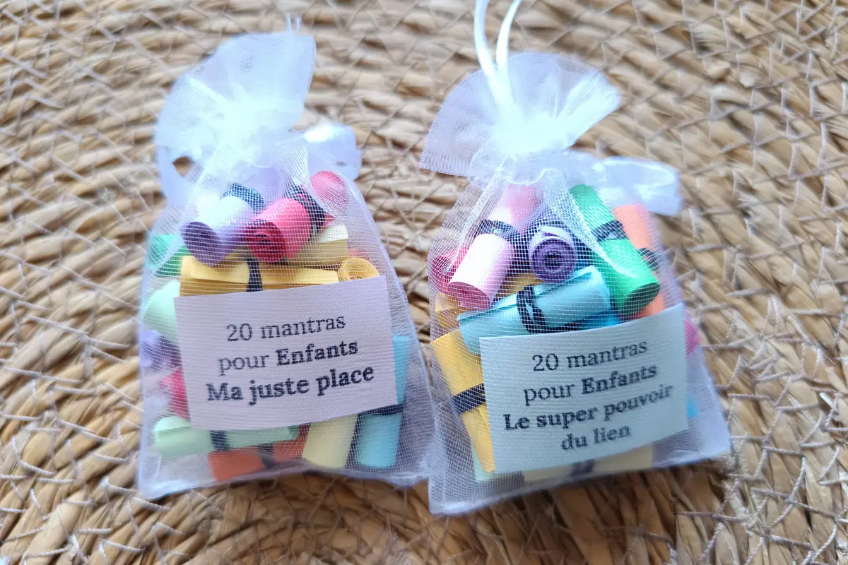 Duo de mantras pour enfants (7-12 ans) – « J’accompagne les émotions de mon enfant (7-12 ans) »