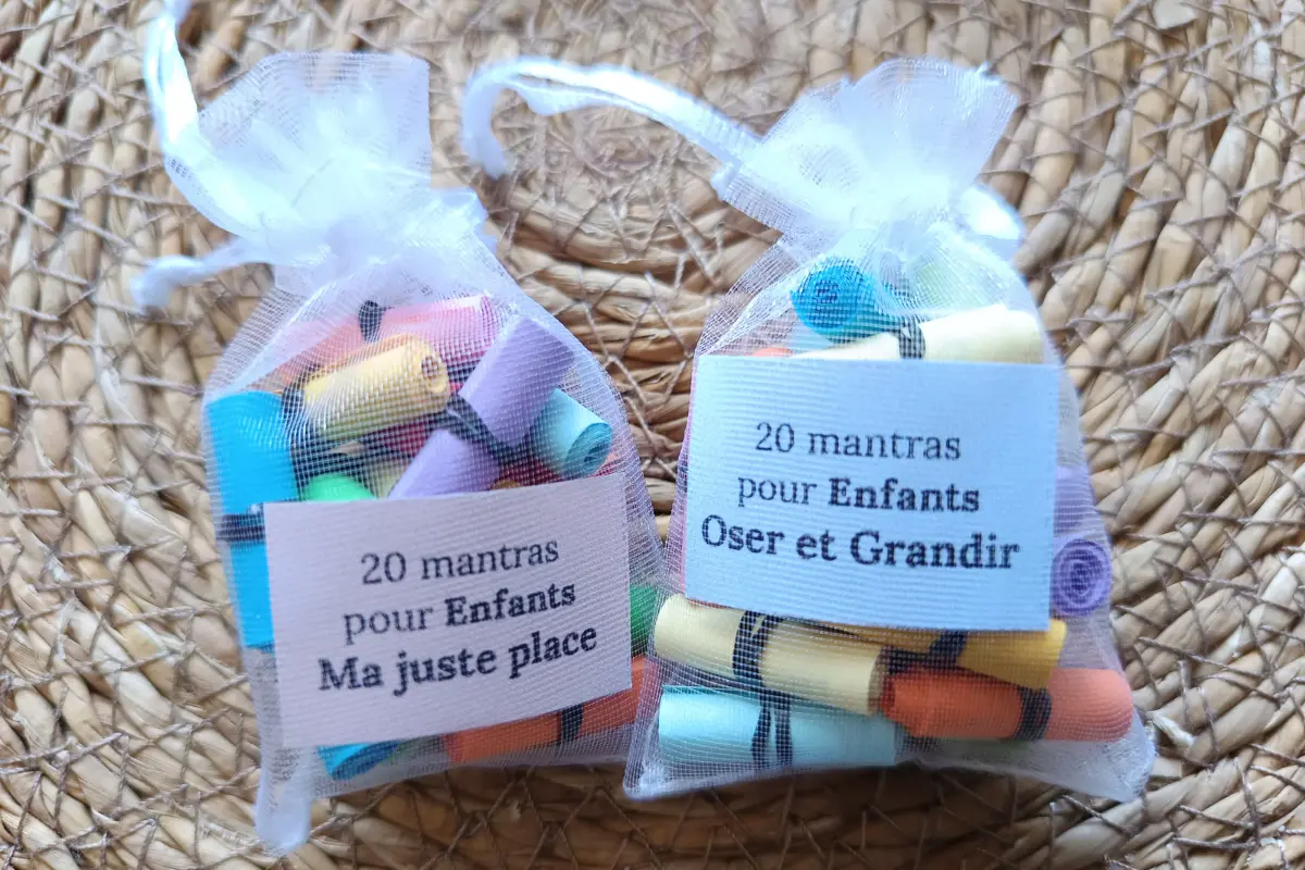 Duo de mantras pour enfants (7-12 ans) – « J’accompagne les émotions de mon enfant (7-12 ans) »